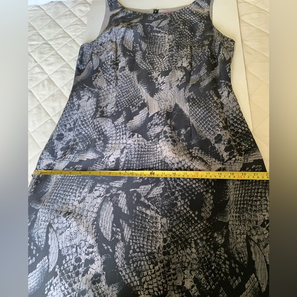 Richards 100% silk maxi party prom dress black & gray snake animal print US 12 - Picture 15 of 16